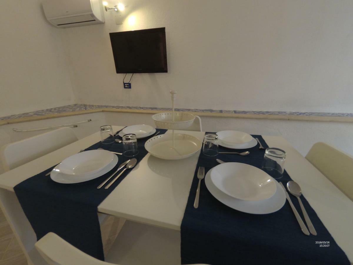 La Petit Maison Palermo Luaran gambar