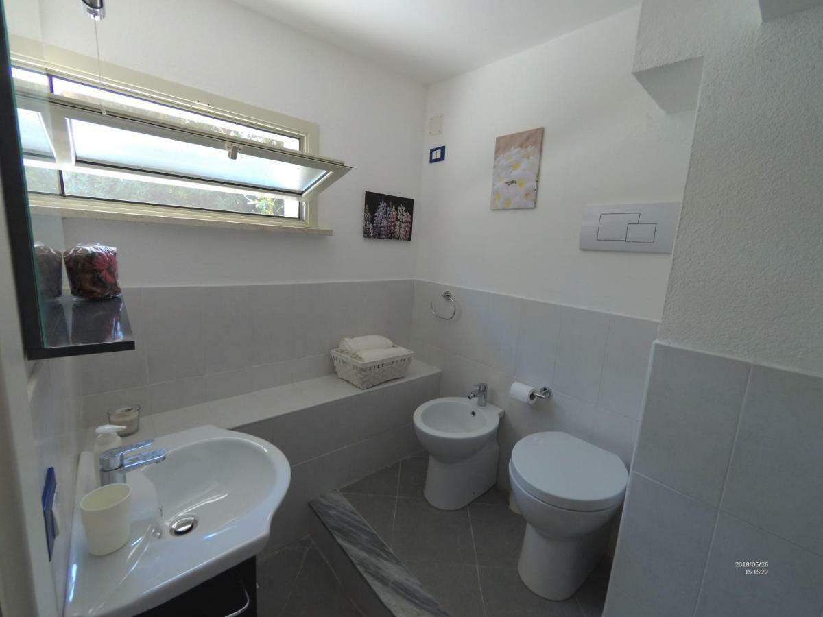 La Petit Maison Palermo Luaran gambar